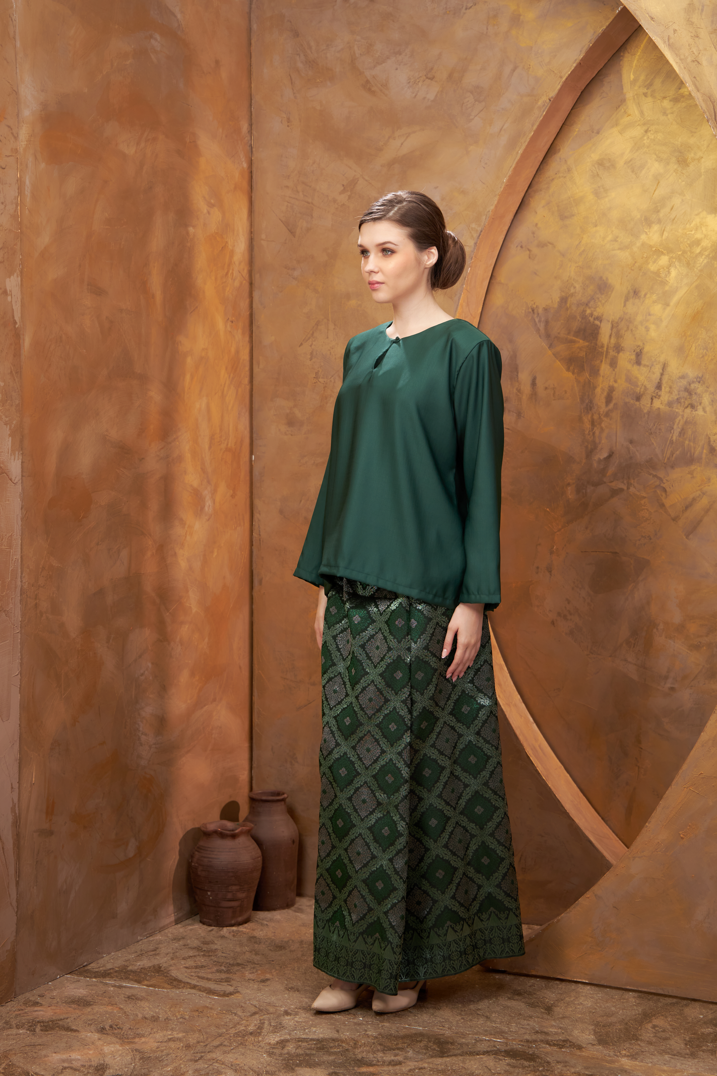 Embun Kurung Kedah- Emerald green