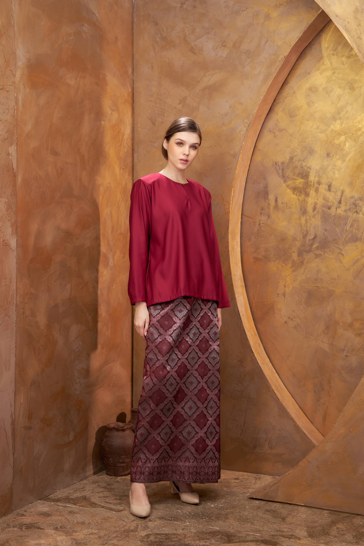 Embun Kurung Kedah-Maroon