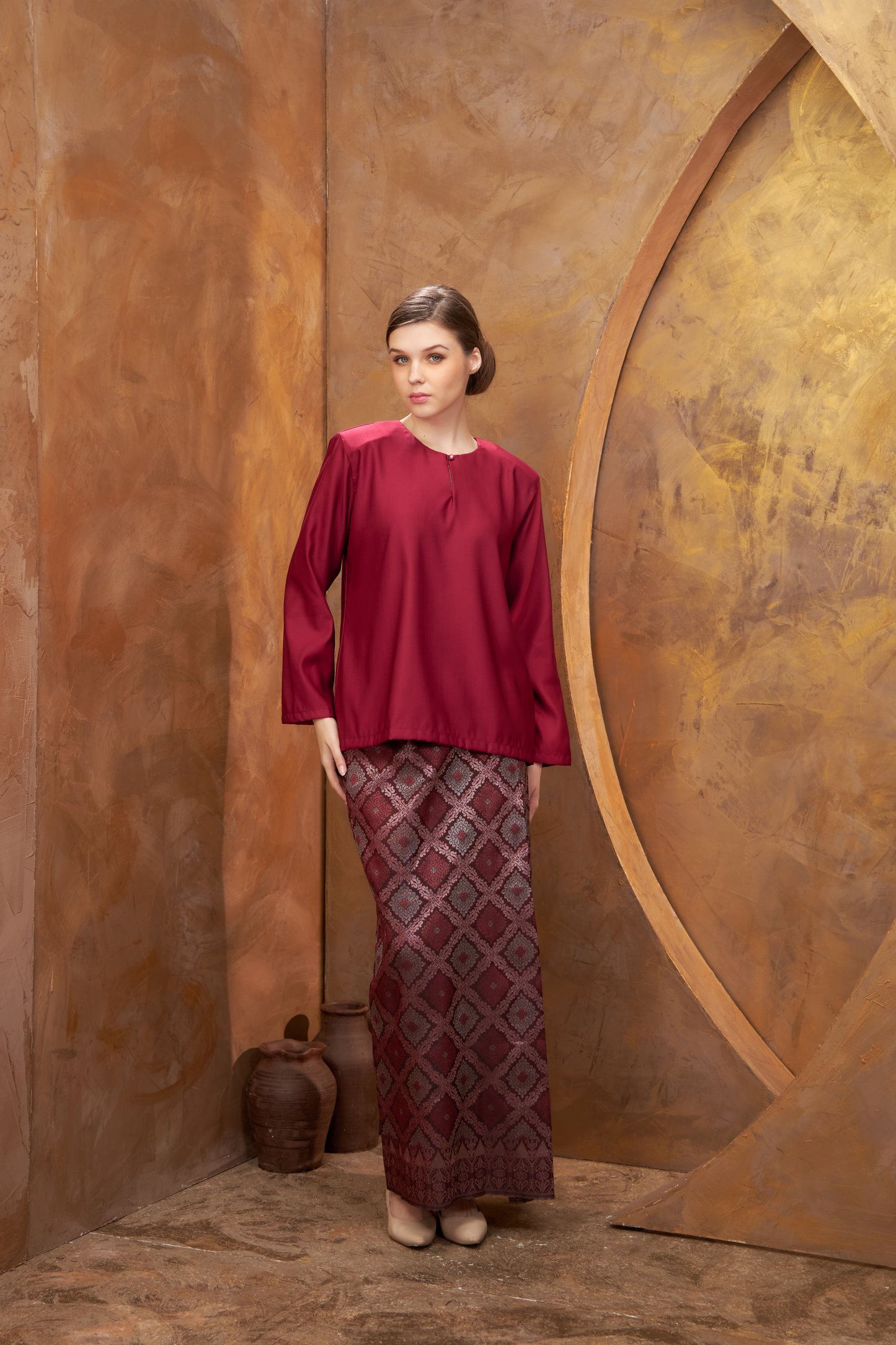 Embun Kurung Kedah-Maroon